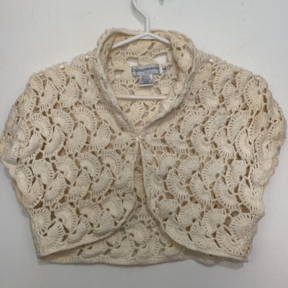 Vintage 90s Crochet Shrug Cream Single Button Cottagecore Boho M - Picture 4 of 6